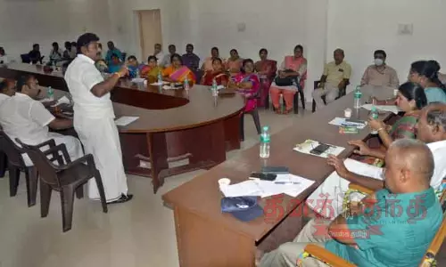 சோலார் விளக்கு அமைத்ததில் முறைகேடு