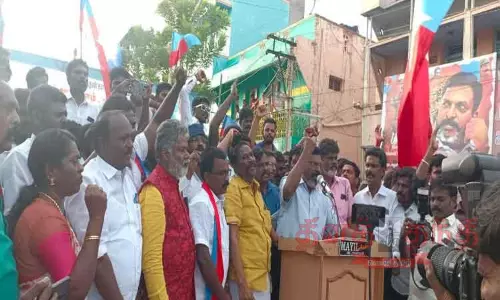 விடுதலை சிறுத்தைகள் கட்சியினர் ஆர்ப்பாட்டம்; தொல்.திருமாவளவன் பங்கேற்பு