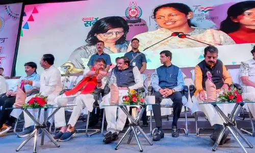 இந்தூர் நகரின் தூய்மைக்கு மக்களே காரணம், அதிகாரிகள் அல்ல பா.ஜனதா நிர்வாகி பரபரப்பு கருத்து இந்தூர் நகரின் தூய்மைக்கு மக்களே காரணம், அதிகாரிகள் அல்ல பா.ஜனதா நிர்வாகி பரபரப்பு கருத்து