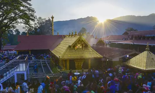 சபரிமலை மண்டல, மகர பூஜைக்கு ஆன்லைன் முன்பதிவு தொடக்கம்