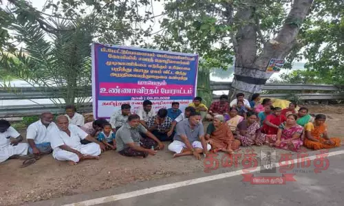 கவுந்தப்பாடி அருகே   முடிதிருத்தும் தொழிலாளர்கள் திடீர் உண்ணாவிரதம்