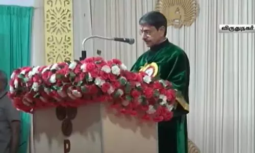 உலக நாடுகளுக்கு இந்தியா முன்னோடியாக திகழ்கிறது - கவர்னர் ஆர்.என்.ரவி பேச்சு உலக நாடுகளுக்கு இந்தியா முன்னோடியாக திகழ்கிறது - கவர்னர் ஆர்.என்.ரவி பேச்சு