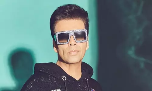 டுவிட்டரில் இருந்து திடீரென வெளியேறிய பிரபல பாலிவுட் இயக்குனர்: காரணம் என்ன? டுவிட்டரில் இருந்து திடீரென வெளியேறிய பிரபல பாலிவுட் இயக்குனர்: காரணம் என்ன?