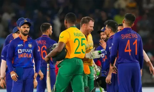 தொடரை வெல்வது யார்? - இந்தியா- தென்ஆப்பிரிக்கா இன்று மோதல் தொடரை வெல்வது யார்? - இந்தியா- தென்ஆப்பிரிக்கா இன்று மோதல்