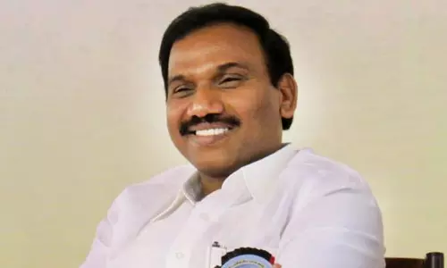 வருமானத்துக்கு அதிகமாக சொத்து சேர்த்ததாக ஆ.ராசா உள்பட 5 பேர் மீது குற்றப்பத்திரிகை வருமானத்துக்கு அதிகமாக சொத்து சேர்த்ததாக ஆ.ராசா உள்பட 5 பேர் மீது குற்றப்பத்திரிகை