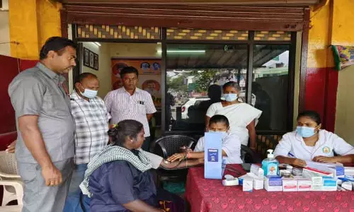 ஆனைமலையில் சிறப்பு மருத்துவ முகாம் ஆனைமலையில் சிறப்பு மருத்துவ முகாம்