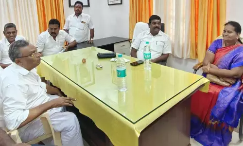 விவசாயிகளுக்கு வழங்க வேண்டிய நிலுவை தொகையை உடனடியாக வழங்க நடவடிக்கை  அதிகாரிகளுக்கு மணிக்கண்ணன் எம்.எல்.ஏ. வலியுறுத்தல்