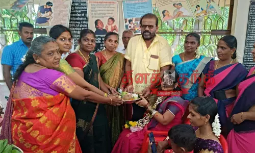 கர்ப்பிணிகளுக்கு சமுதாய வளைகாப்பு கர்ப்பிணிகளுக்கு சமுதாய வளைகாப்பு