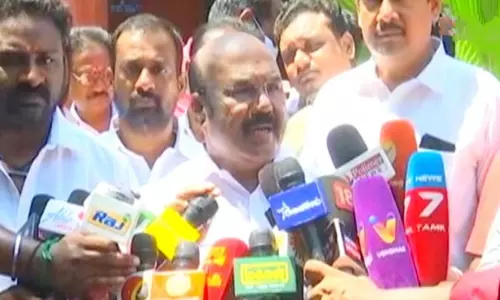 அமமுக உடன் அதிமுக கூட்டணி வைக்க வாய்ப்பே இல்லை - முன்னாள் அமைச்சர் ஜெயக்குமார் பேட்டி அமமுக உடன் அதிமுக கூட்டணி வைக்க வாய்ப்பே இல்லை - முன்னாள் அமைச்சர் ஜெயக்குமார் பேட்டி