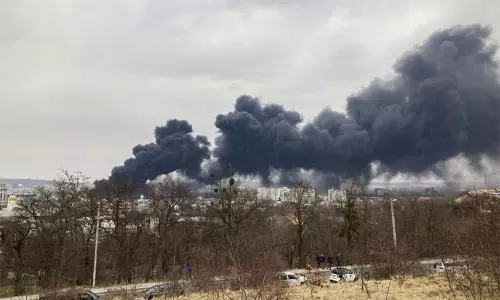 40-க்கும் மேற்பட்ட நகரங்கள் மீது ரஷியா ஏவுகணை தாக்குதல் - உக்ரைன் தகவல்