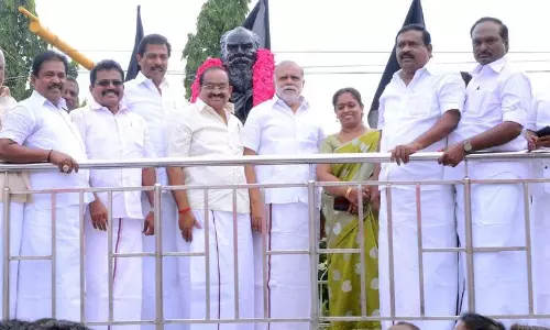 தி.மு.க. குறித்து அவதூறு பரப்புபவர்களுக்கு இளைஞரணியினர் பதிலடி கொடுக்க வேண்டும்