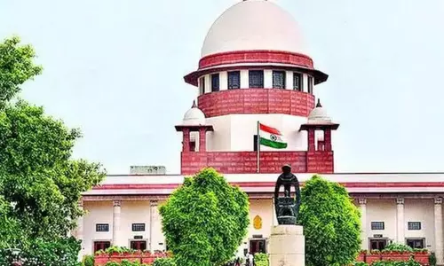 நீட் தேர்வுக்கு எதிராக தமிழக அரசின் ரிட் மனு - சுப்ரீம் கோர்ட்டில் இன்று விசாரணை நீட் தேர்வுக்கு எதிராக தமிழக அரசின் ரிட் மனு - சுப்ரீம் கோர்ட்டில் இன்று விசாரணை