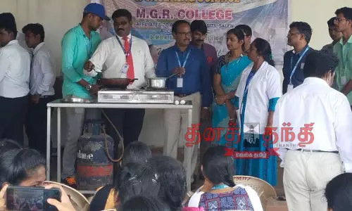 அரசு கோழியின உற்பத்தி-மேலாண்மை கல்லூரியில் விழிப்புணர்வு நிகழ்ச்சி