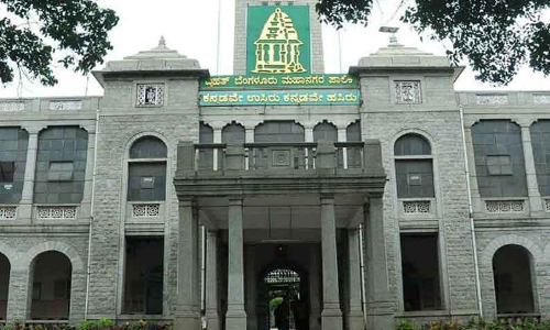 பெங்களூருவில் ஆக்கிரமிப்புகள் அகற்றும் பணிகளை நிறுத்த மாட்டோம்- மாநகராட்சி தலைமை கமிஷனர் துஷார் கிரிநாத் பேட்டி பெங்களூருவில் ஆக்கிரமிப்புகள் அகற்றும் பணிகளை நிறுத்த மாட்டோம்- மாநகராட்சி தலைமை கமிஷனர் துஷார் கிரிநாத் பேட்டி