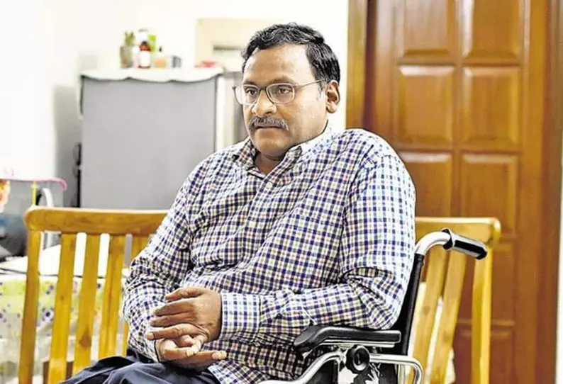 ஆயுள் தண்டனையில் இருந்து டெல்லி பேராசிரியர் விடுவிப்பு ஆயுள் தண்டனையில் இருந்து டெல்லி பேராசிரியர் விடுவிப்பு