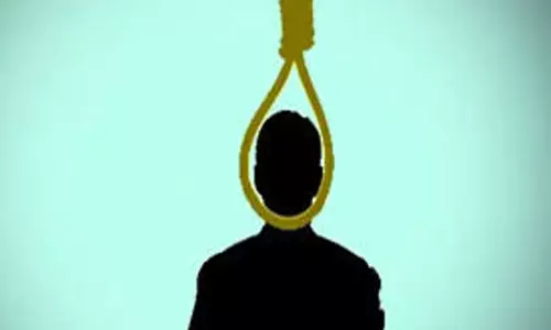 வாலிபர் தற்கொலை வாலிபர் தற்கொலை