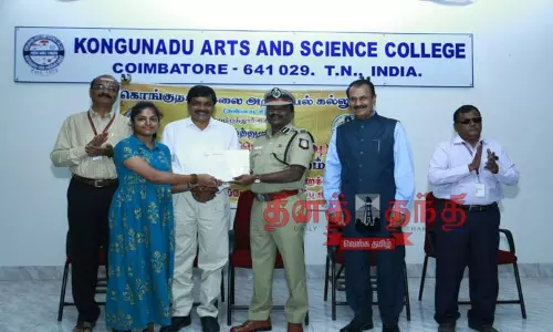 ஆசிரியர்களின் வழிகாட்டுதலை ஏற்று மாணவ- மாணவிகள் வளர வேண்டும்