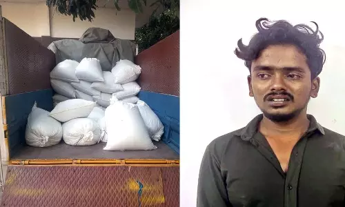 1 டன் ரேஷன் அரிசி பறிமுதல்; வாலிபர் கைது