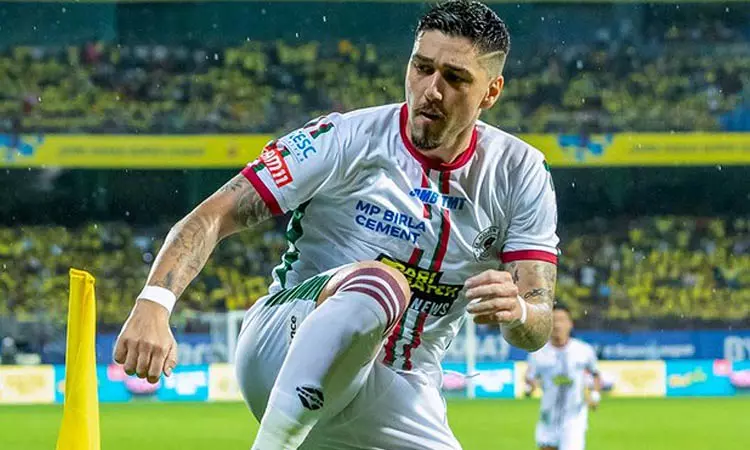 ஐ.எஸ்.எல். கால்பந்து: ஏடிகே மோகன் பகான் அணி வீரர் டிமிட்ரி பெட்ராடோஸ் புதிய சாதனை ஐ.எஸ்.எல். கால்பந்து: ஏடிகே மோகன் பகான் அணி வீரர் டிமிட்ரி பெட்ராடோஸ் புதிய சாதனை