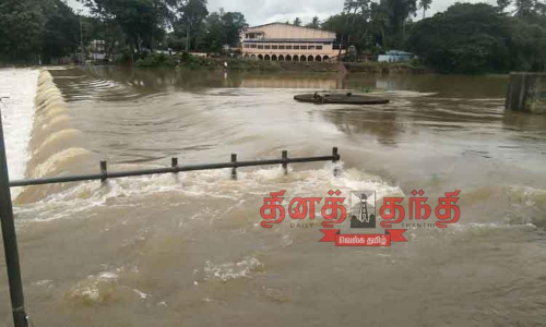 குழித்துறை தாமிரபரணி ஆற்றில் வெள்ளப்பெருக்கு குழித்துறை தாமிரபரணி ஆற்றில் வெள்ளப்பெருக்கு