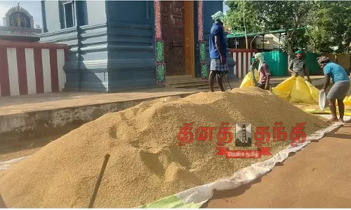 நெல்லை காய வைக்க முடியாமல் விவசாயிகள் தவிப்பு