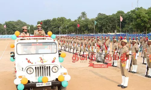 விடா முயற்சி, கடின உழைப்பு இருந்தால் லட்சியத்தை அடையலாம்