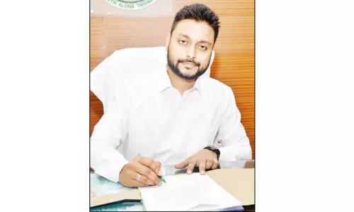 திருப்பூர் சப்-கலெக்டராக நடிகர் சின்னிஜெயந்த் மகன் பொறுப்பேற்பு