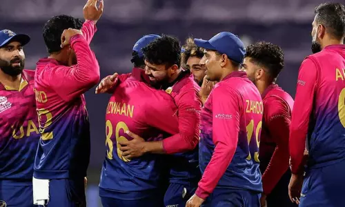 டி20 உலகக் கோப்பை: வெளியேறியது நமிபியா- சூப்பர் 12 சுற்றுக்கு நெதர்லாந்து முன்னேற்றம் டி20 உலகக் கோப்பை: வெளியேறியது நமிபியா- சூப்பர் 12 சுற்றுக்கு நெதர்லாந்து முன்னேற்றம்