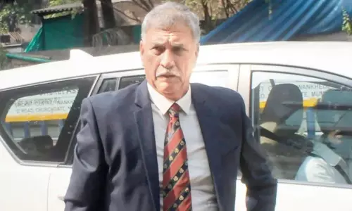 இந்திய அணி பாகிஸ்தான் செல்வதற்கு மத்திய அரசின் அனுமதி வேண்டும்- பிசிசிஐ தலைவர் ரோஜர் பின்னி