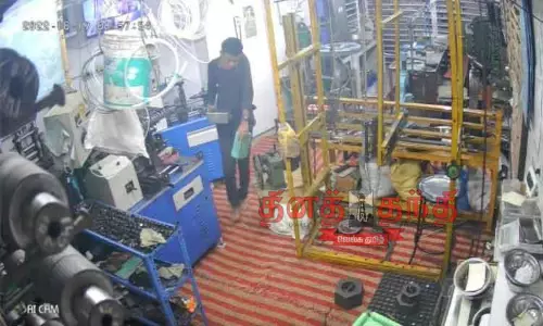 நகை பட்டறையில் 1 கிலோ தங்கக்கட்டிகள் திருட்டு