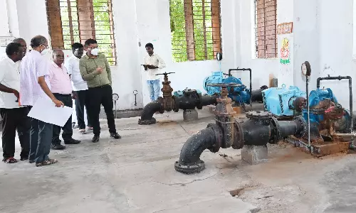 பொதுமக்களுக்கு தடையின்றி குடிநீர் வழங்க வேண்டும்