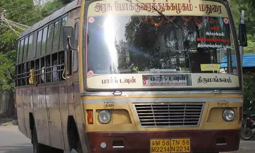 மதுரையில் இருந்து திருமங்கலத்துக்கு இரவு நேரங்களில் போதிய டவுன் பஸ்கள் இல்லை மதுரையில் இருந்து திருமங்கலத்துக்கு இரவு நேரங்களில் போதிய டவுன் பஸ்கள் இல்லை