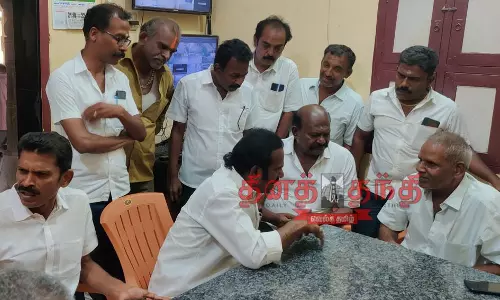 சுரண்டையில் என்.ஆர்.தனபாலன் தீவிர வாக்கு சேகரிப்பு சுரண்டையில் என்.ஆர்.தனபாலன் தீவிர வாக்கு சேகரிப்பு