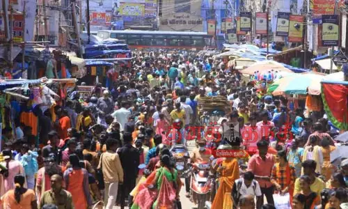 தீபாவளி பண்டிகையை முன்னிட்டு 4 ஆயிரம் போலீசார் பாதுகாப்பு