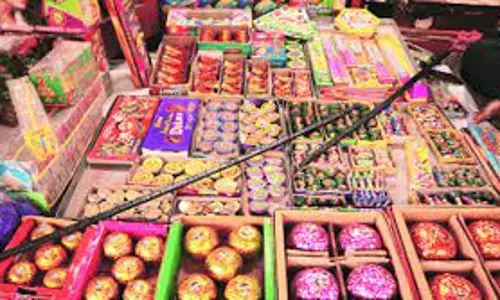 ஒலி, மாசற்ற தீபாவளியை பொதுமக்கள் கொண்டாட வேண்டும்- மாசு கட்டுப்பாட்டு வாரியம் வேண்டுகோள் ஒலி, மாசற்ற தீபாவளியை பொதுமக்கள் கொண்டாட வேண்டும்- மாசு கட்டுப்பாட்டு வாரியம் வேண்டுகோள்