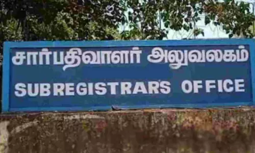 சனிக்கிழமைகளில் இயங்கும் 100 சார்பதிவாளர் அலுவலகங்களுக்கு இன்று விடுமுறை சனிக்கிழமைகளில் இயங்கும் 100 சார்பதிவாளர் அலுவலகங்களுக்கு இன்று விடுமுறை