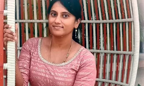 மாற்றி யோசி - செல்வாம்பிகா