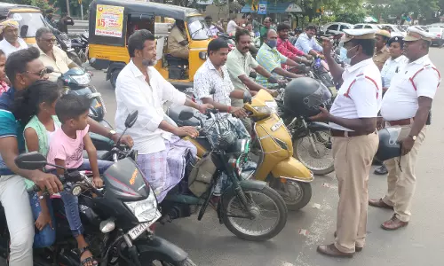 அபராத தொகையை உயர்த்தினால் மட்டும் விபத்துகள் குறைந்து விடுமா?