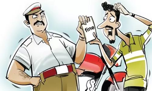 போக்குவரத்து விதிமீறல் அபராத தொகை உயர்வு விபத்தை தடுக்குமா?; தேனி மக்கள் கருத்து