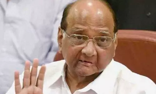 மழையால் பாதிக்கப்பட்ட விவசாயிகளுக்கு உதவ அரசு உறுதியான நடவடிக்கை எடுக்கவில்லை சரத்பவார் குற்றச்சாட்டு மழையால் பாதிக்கப்பட்ட விவசாயிகளுக்கு உதவ அரசு உறுதியான நடவடிக்கை எடுக்கவில்லை சரத்பவார் குற்றச்சாட்டு