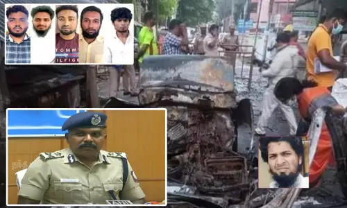 கோவையில் கார் வெடிப்பு: கைதான 5 பேர் மீதும் உபா சட்டத்தின் கீழ் வழக்குப்பதிவு கோவையில் கார் வெடிப்பு: கைதான 5 பேர் மீதும் உபா சட்டத்தின் கீழ் வழக்குப்பதிவு