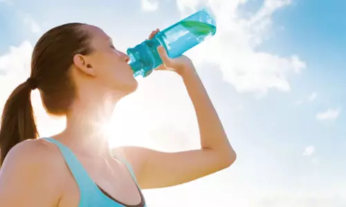 சூரிய ஒளியூட்டப்பட்ட குடிநீர்