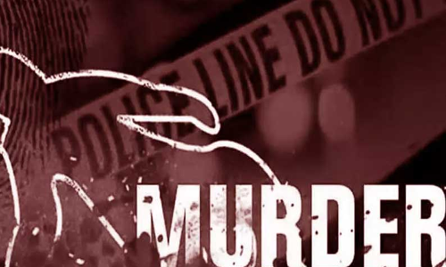 ஆயுதங்களால் தாக்கி ரவுடி கொலை