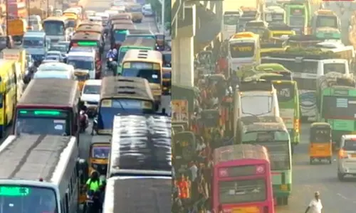 தீபாவளி விடுமுறை முடிந்து மீண்டும் சென்னை திரும்பும் மக்கள்: பஸ், ரெயில் நிலையங்களில் அலைமோதிய கூட்டம்