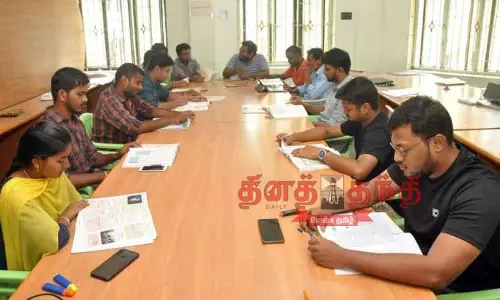 நகரங்களில்  போட்டித்தேர்வு பயிற்சி மையங்களாக   மாறும் நூலகங்கள்