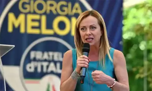 போரில் அமைதிக்கான ஒரே வழி உக்ரைனுக்கு உதவுவதுதான்-இத்தாலி பிரதமர் மெலோனி பேச்சு போரில் அமைதிக்கான ஒரே வழி உக்ரைனுக்கு உதவுவதுதான்-இத்தாலி பிரதமர் மெலோனி பேச்சு