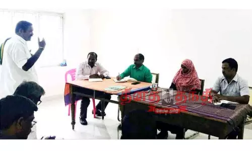 கொசஸ்தலை ஆற்றில் கழிவுநீர் கலப்பதை தடுக்க வேண்டும்