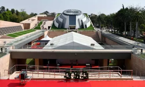 பிரதமர்கள் அருங்காட்சியகத்திற்கு ஒரேநாளில் 3,233 பார்வையாளர்கள் வருகை தந்து சாதனை...!