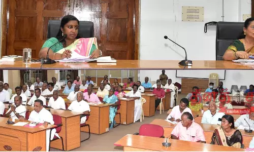 நாமக்கல்லில்  சுதந்திர போராட்ட வீரர்களின் வாரிசுதாரர்களுக்கான குறைதீர்க்கும் கூட்டம்  கலெக்டர் ஸ்ரேயா சிங் தலைமையில் நடந்தது