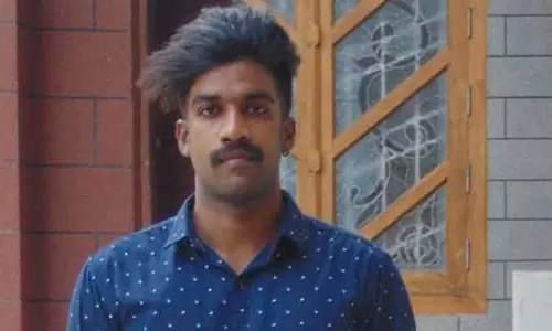 குளிர்பானத்தில் திராவகம் கலந்து கொடுத்து கல்லூரி மாணவர் கொலை?